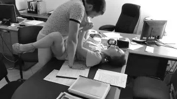 Boss fucks secretary on office table, filming on hidden camera.